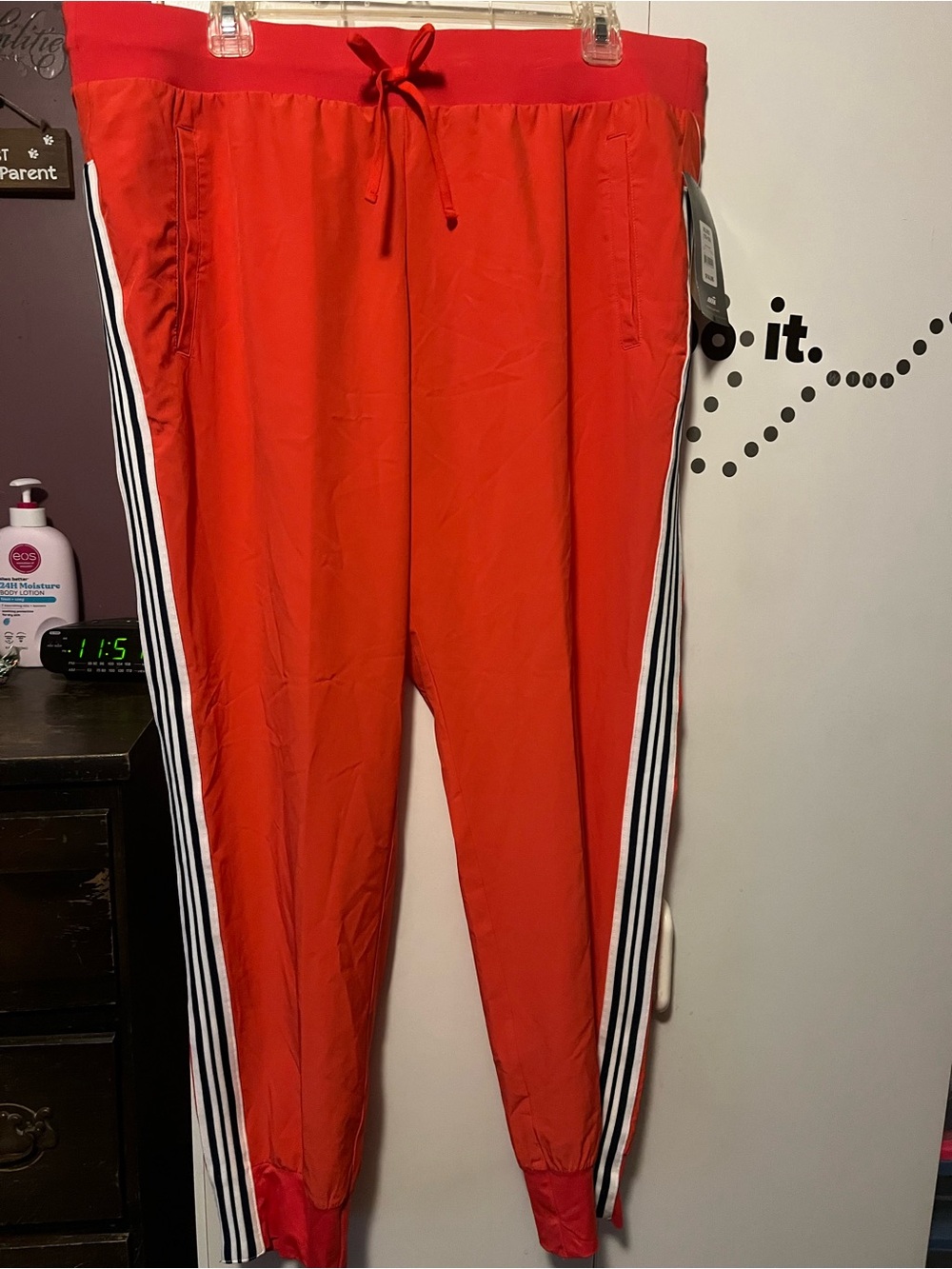 Women’s brand new Avia track pant joggers
